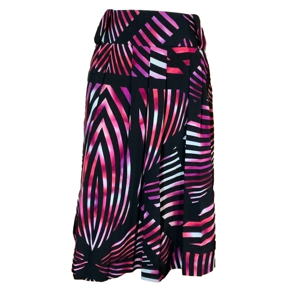 W Worthington Abstract Print Skirt - Sz 18 - EUC